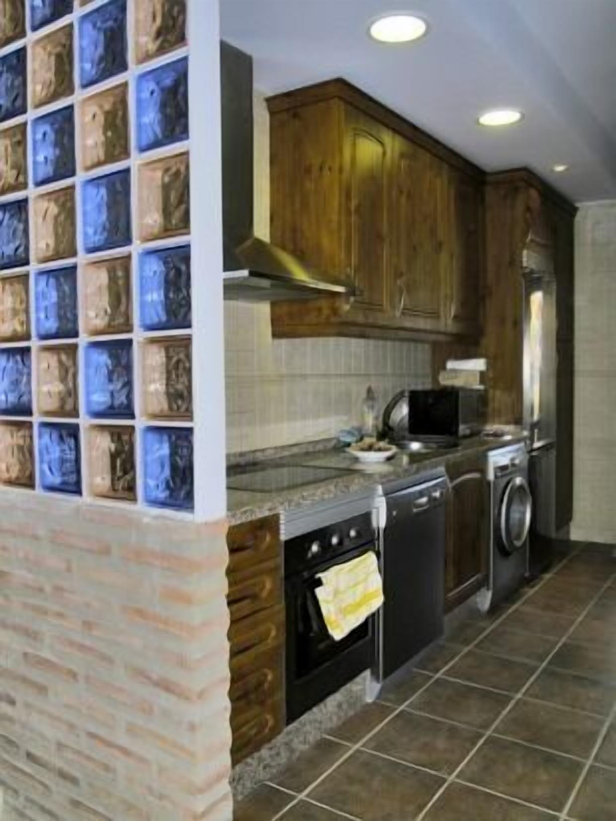 Self catering Solaz del Ambroz for 8 people