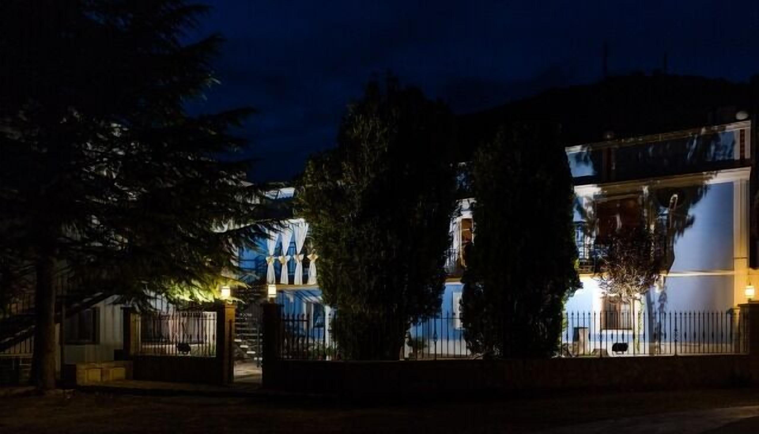 Self catering Valle del Piedra for 16 people