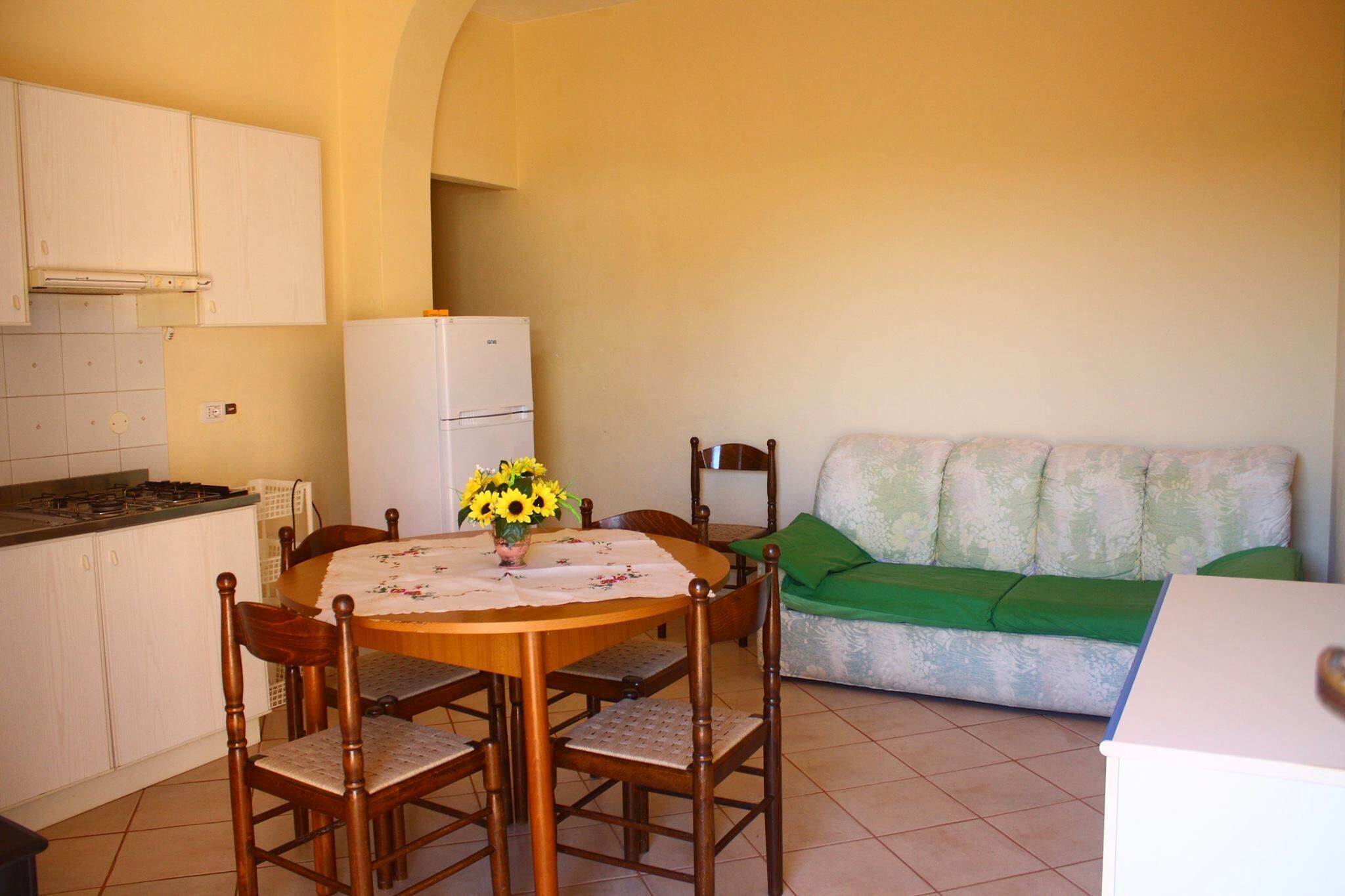 three-room garden view 2