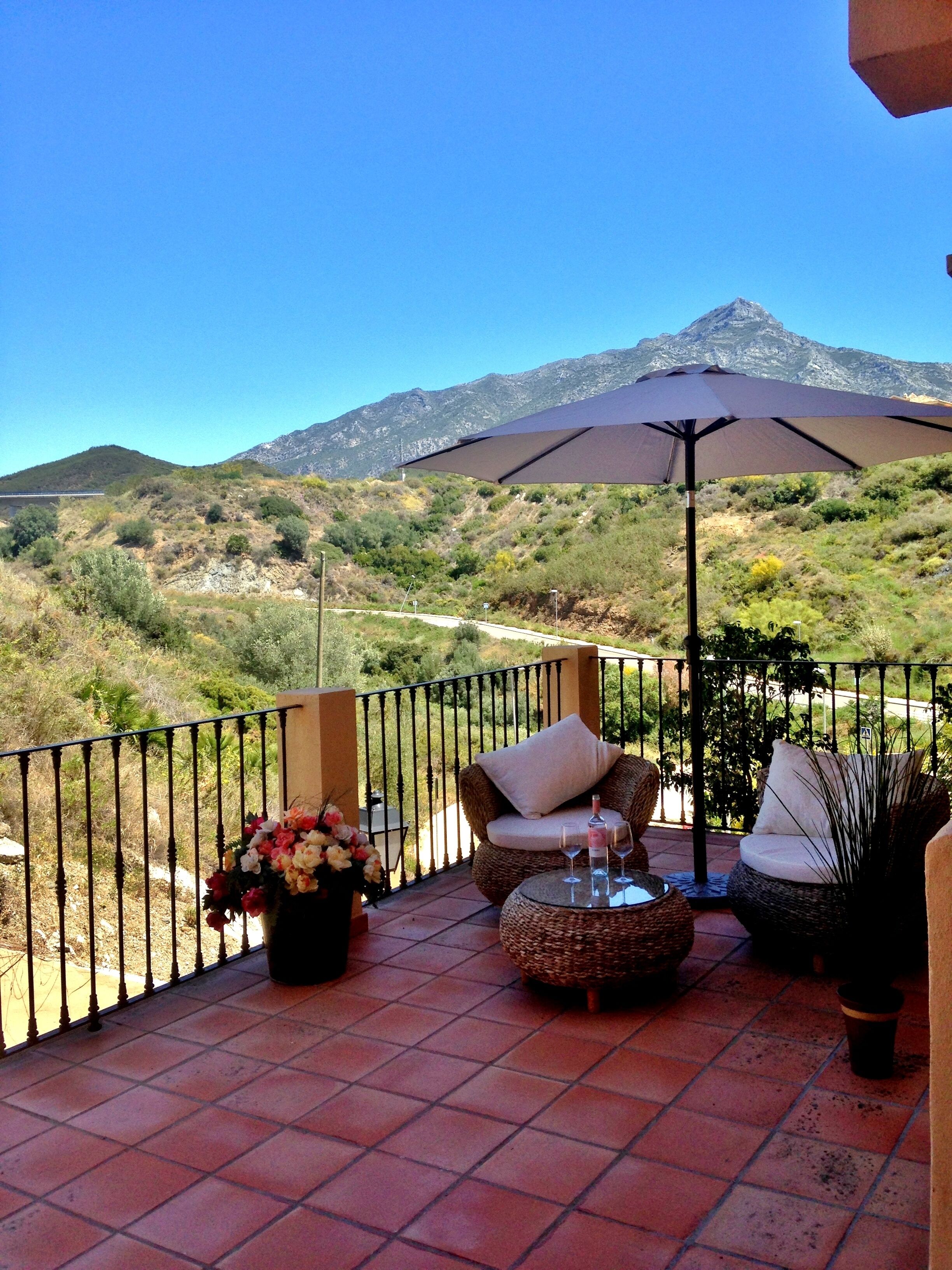 5★ Aloha Hill Club Golf & Spa Resort less than 10 minutes from Puerto Banus