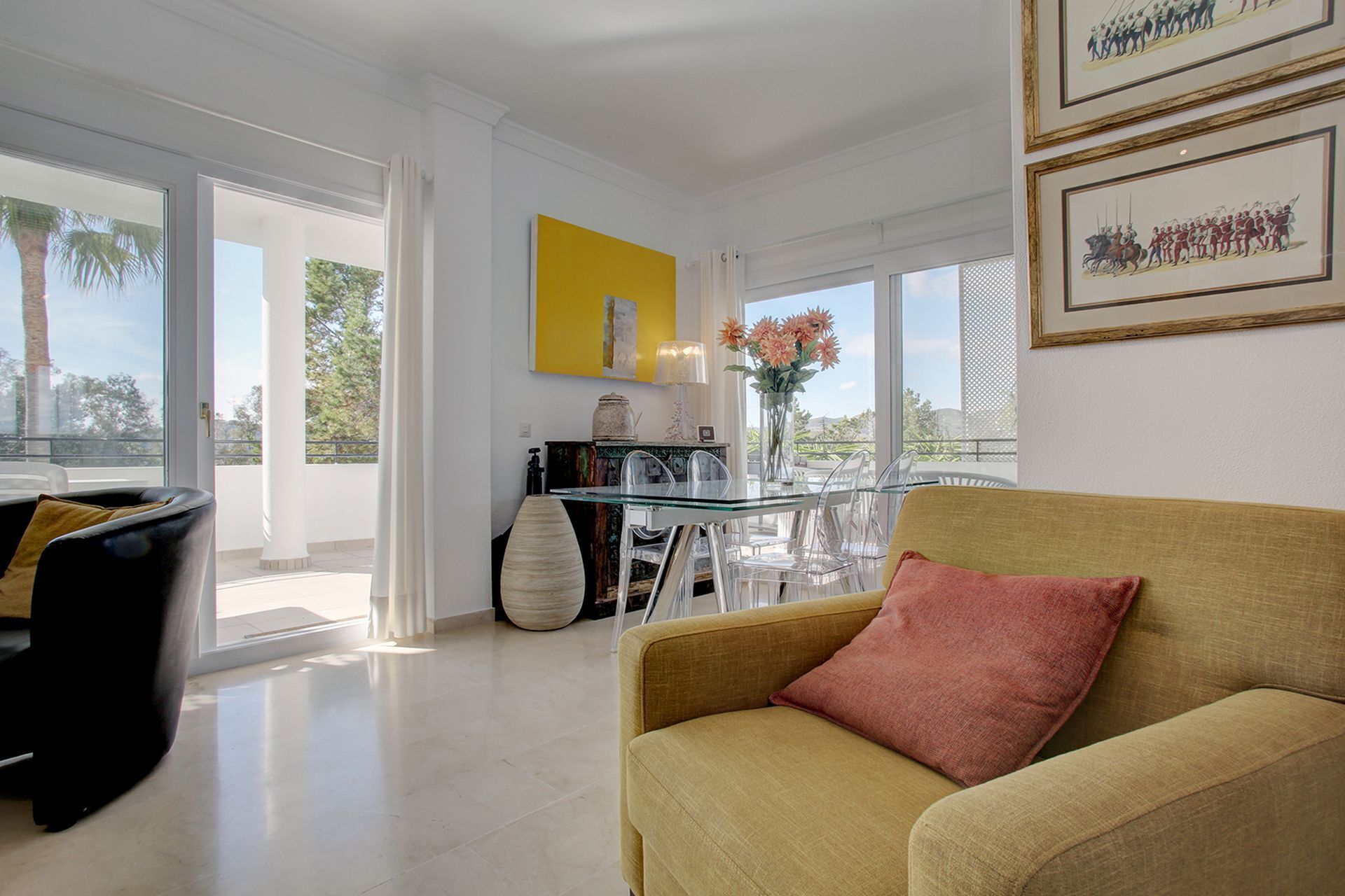 Sunny golf apartment Estepona