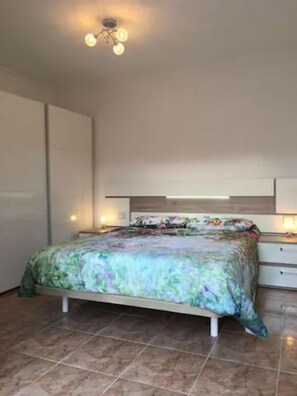 2 Schlafzimmer, Bettwäsche