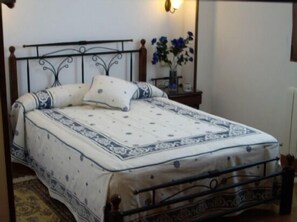 4 bedrooms, iron/ironing board, travel crib, free WiFi - Rural House Refugio La Covatilla I 8-11 Squares  (Hoya (La))