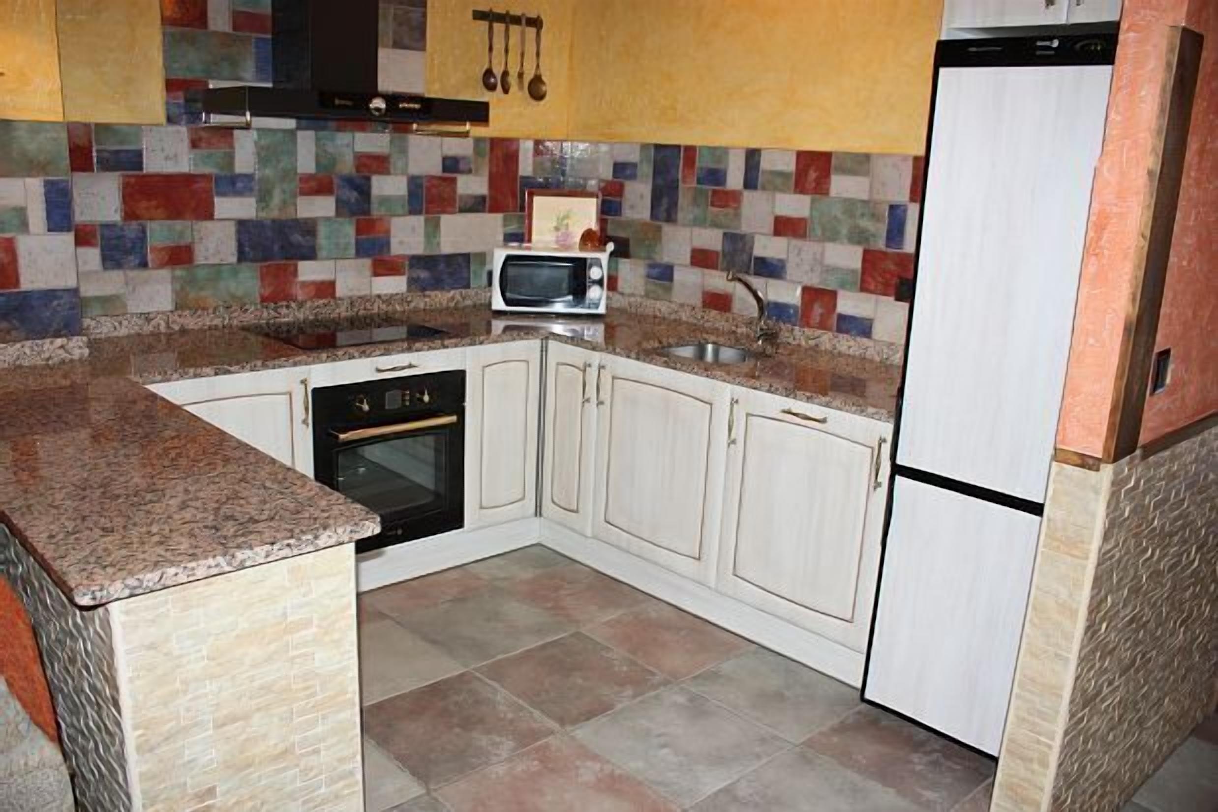 Self catering La Cabaña de Mozoncillo for 10 people