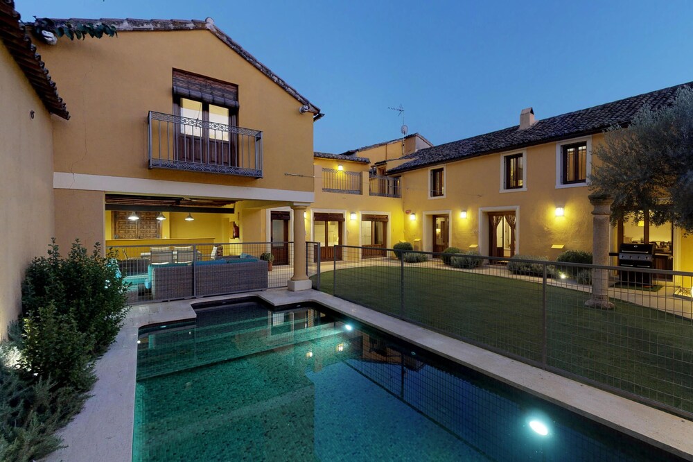 Self catering Villa Cornelius for 12 people