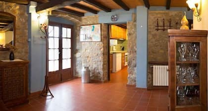 Herrliches Katalanisches Landhaus aus dem 19.Jahrhundert mit Pool, Grillterrasse