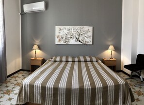 2 camere, ferro/asse da stiro, Wi-Fi, lenzuola