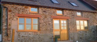Luksuslaveombygging i hjertet av North Devon i en 11 mål stor småbruk