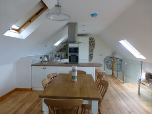 Dining - Luxury barn conversion in the heart of North Devon in an 11 acre smallholding (George Nympton)