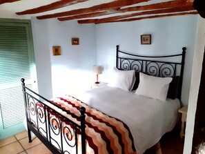 3 Schlafzimmer, Bügeleisen/Bügelbrett, kostenloses WLAN, Bettwäsche