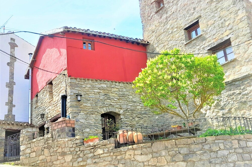 House of the river Leza cannon for 8 people