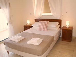 2 Schlafzimmer, Zimmersafe, Bügeleisen/Bügelbrett, kostenloses WLAN