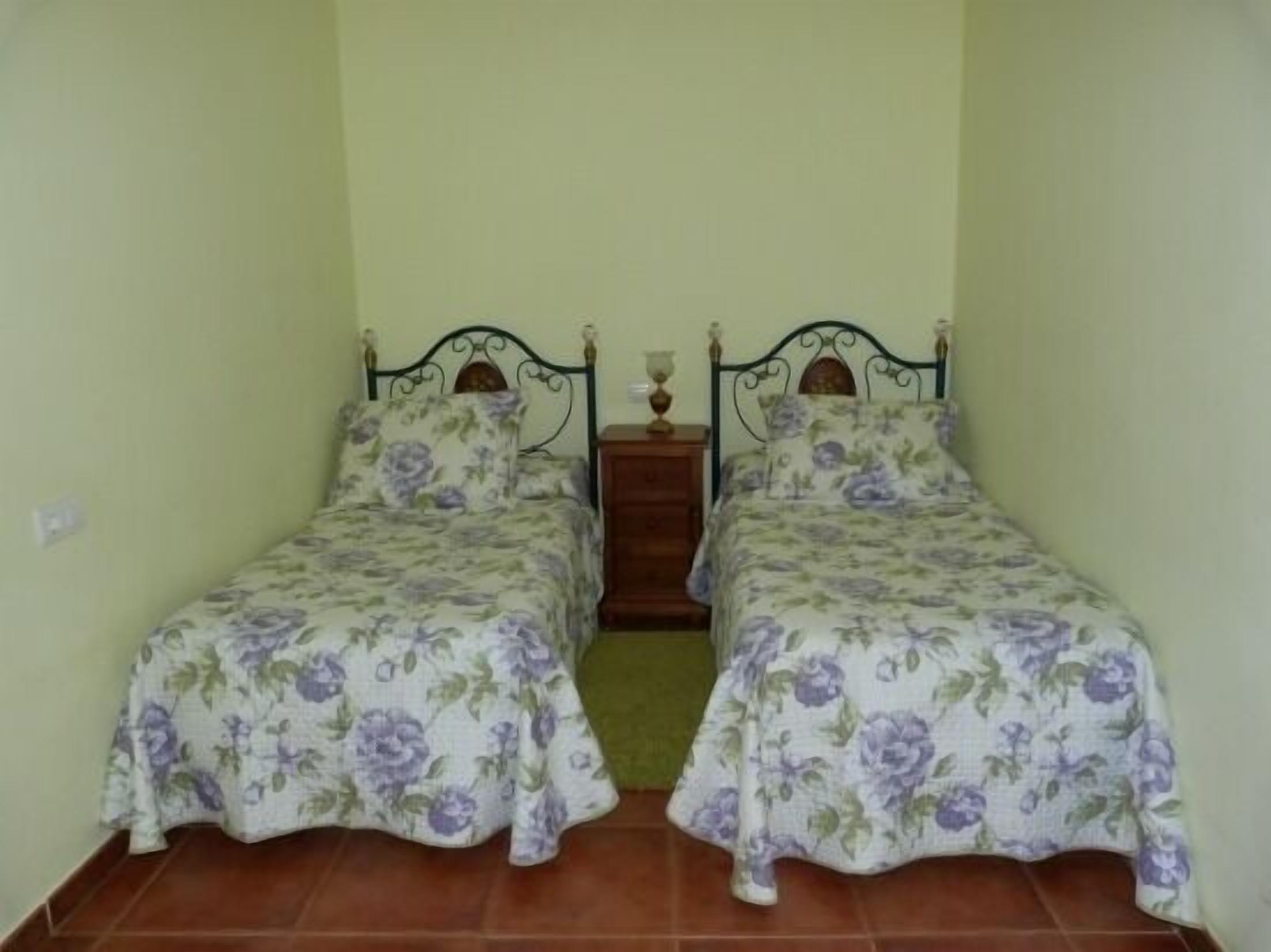 OFFERS Rural house La Fuente (9 people) near Arribes del duero