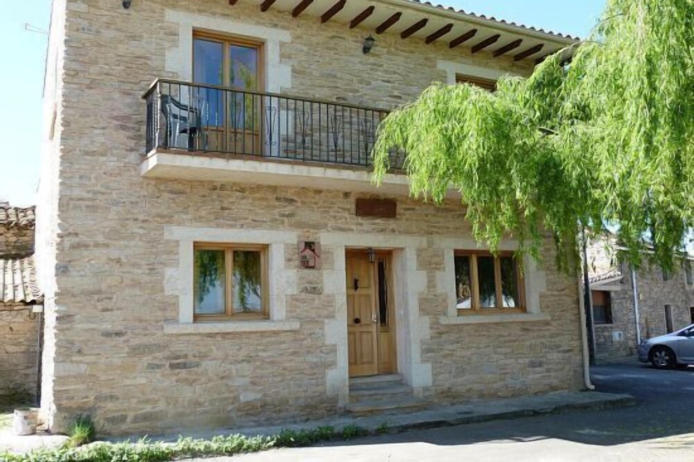 OFFERS Rural house La Fuente (9 people) near Arribes del duero