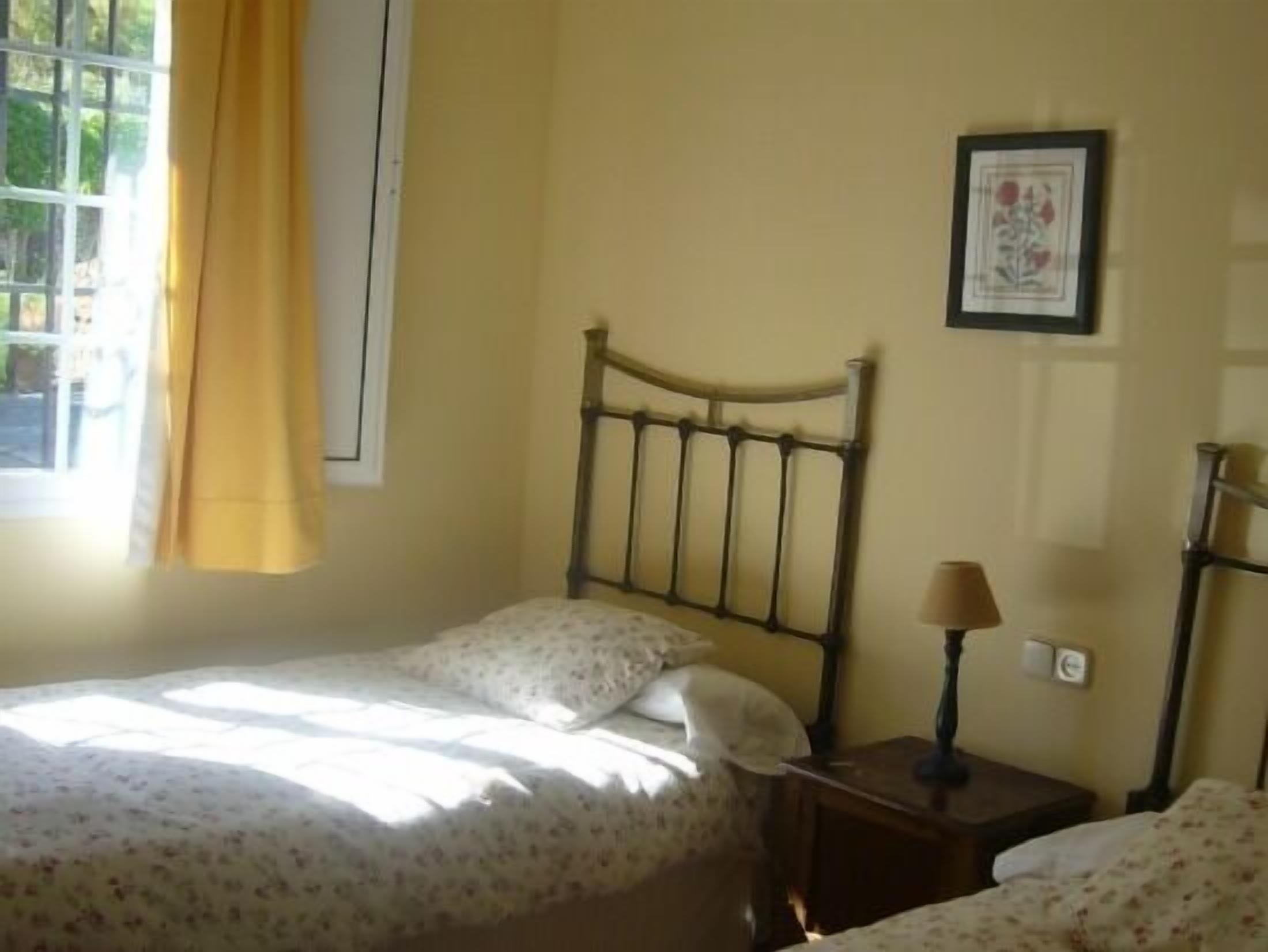 Self catering La Vega for 9 people