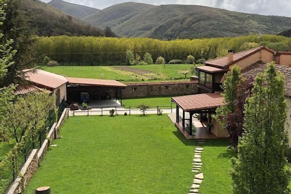 Self catering Rincón de Luna for 7 people