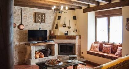 Casa Rural Fuente del Pinar for 10 people