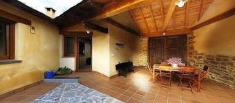 House of La Parrada for 6 people