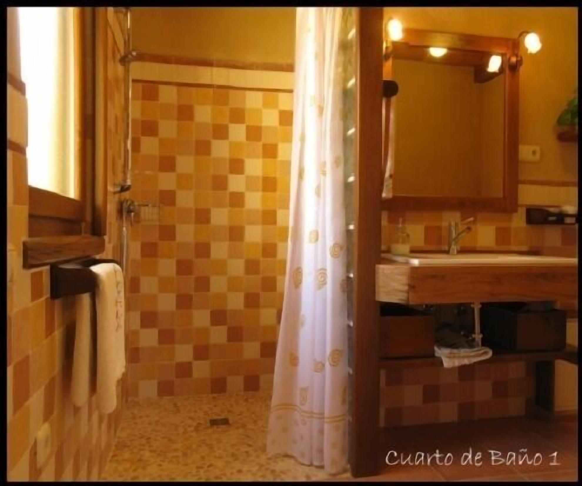 House of La Parrada for 6 people