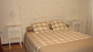 3 soveværelser, strygejern/strygebræt, sengetøj