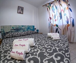 2 bedrooms, iron/ironing board, travel crib, free WiFi