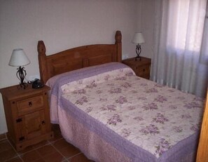 2 bedrooms, bed sheets