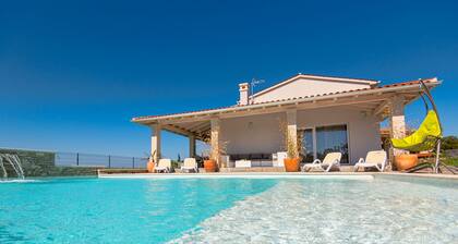 Wellness area,sauna,-Jacuzzi,pool 60 m2, Salt water,quite,air massage in pool