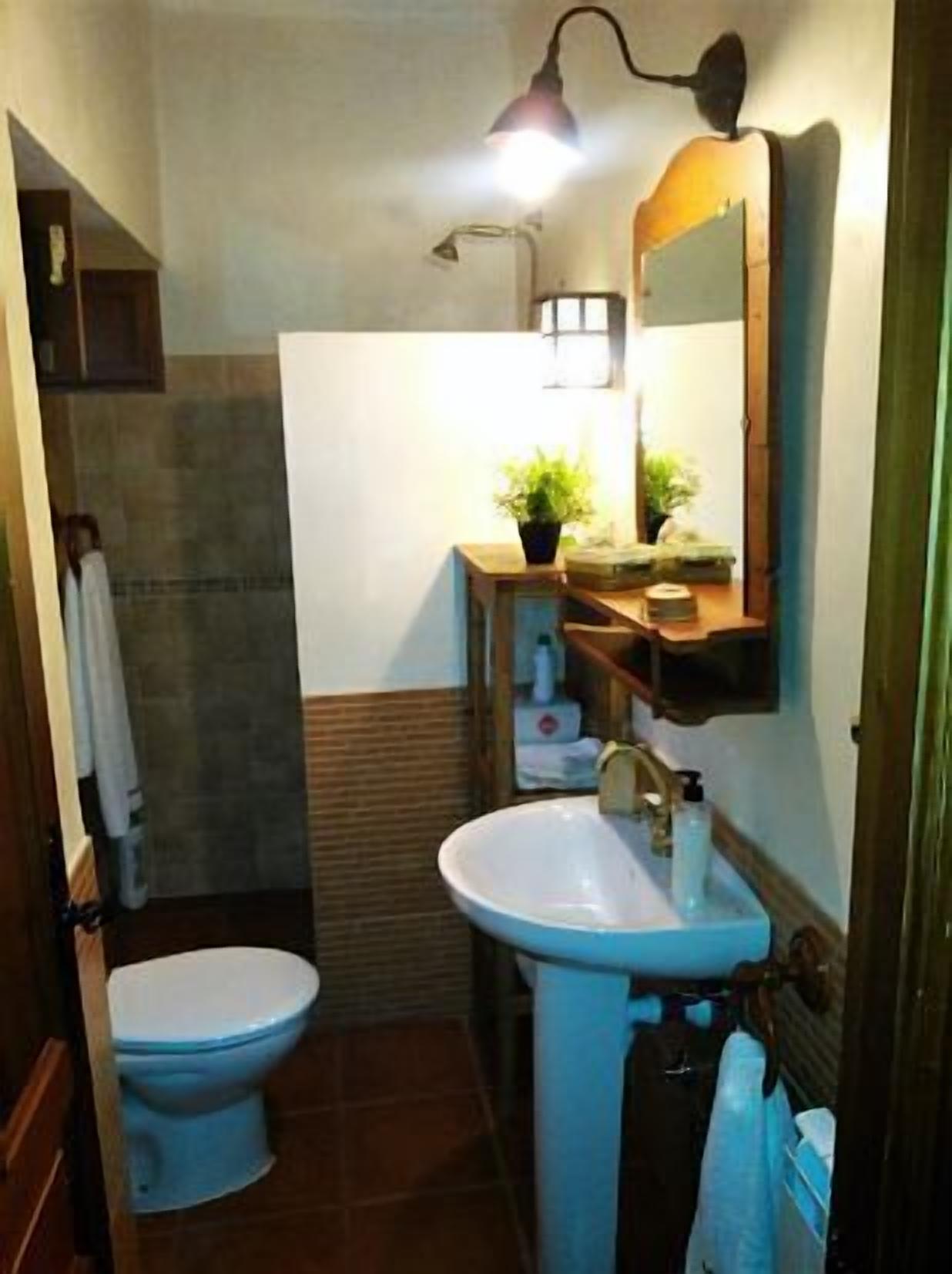 Charming rural house, near Madrid, ideal for families and children, WIFI 