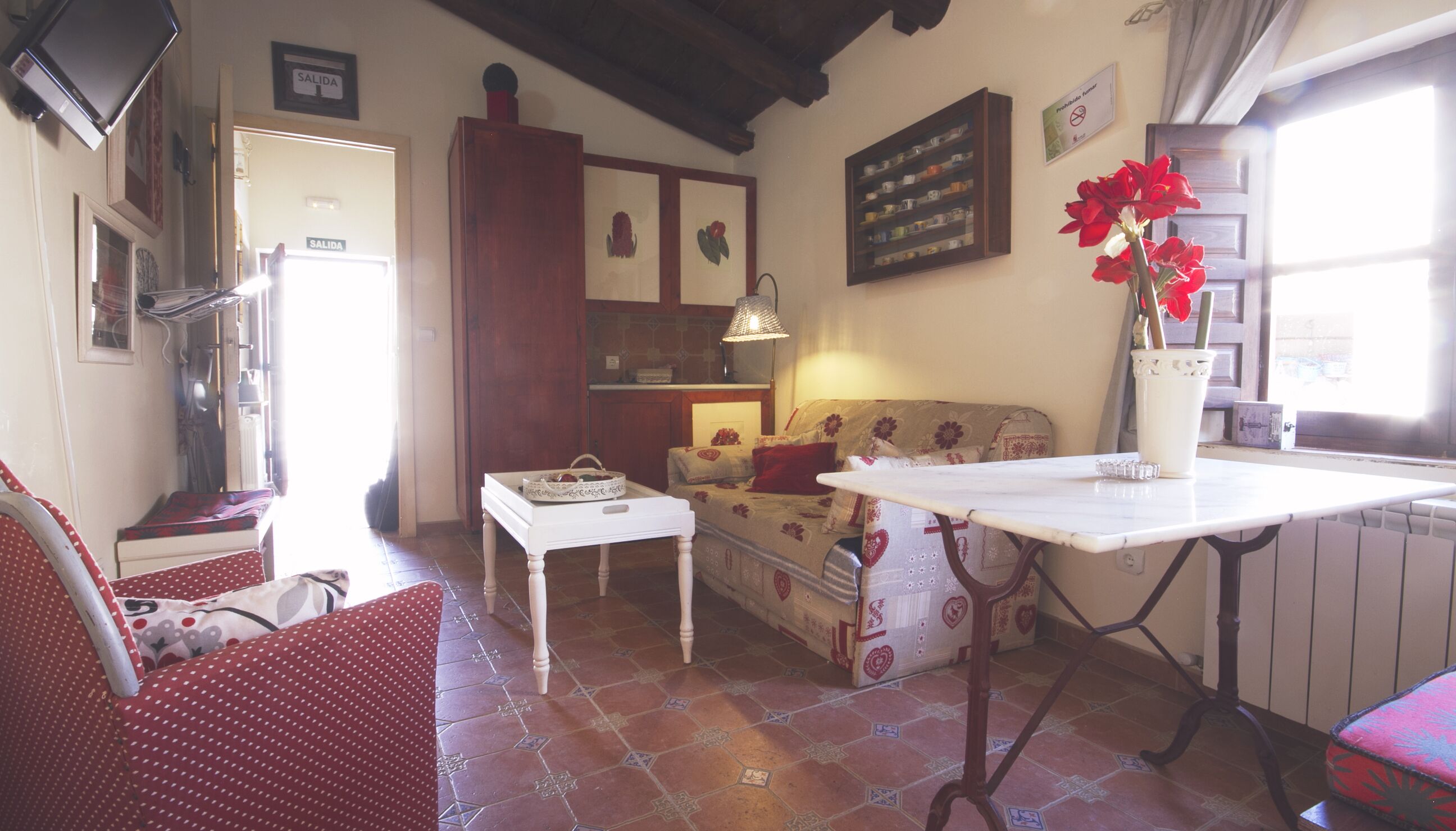 Self catering Lindos Huespedes for 2 people