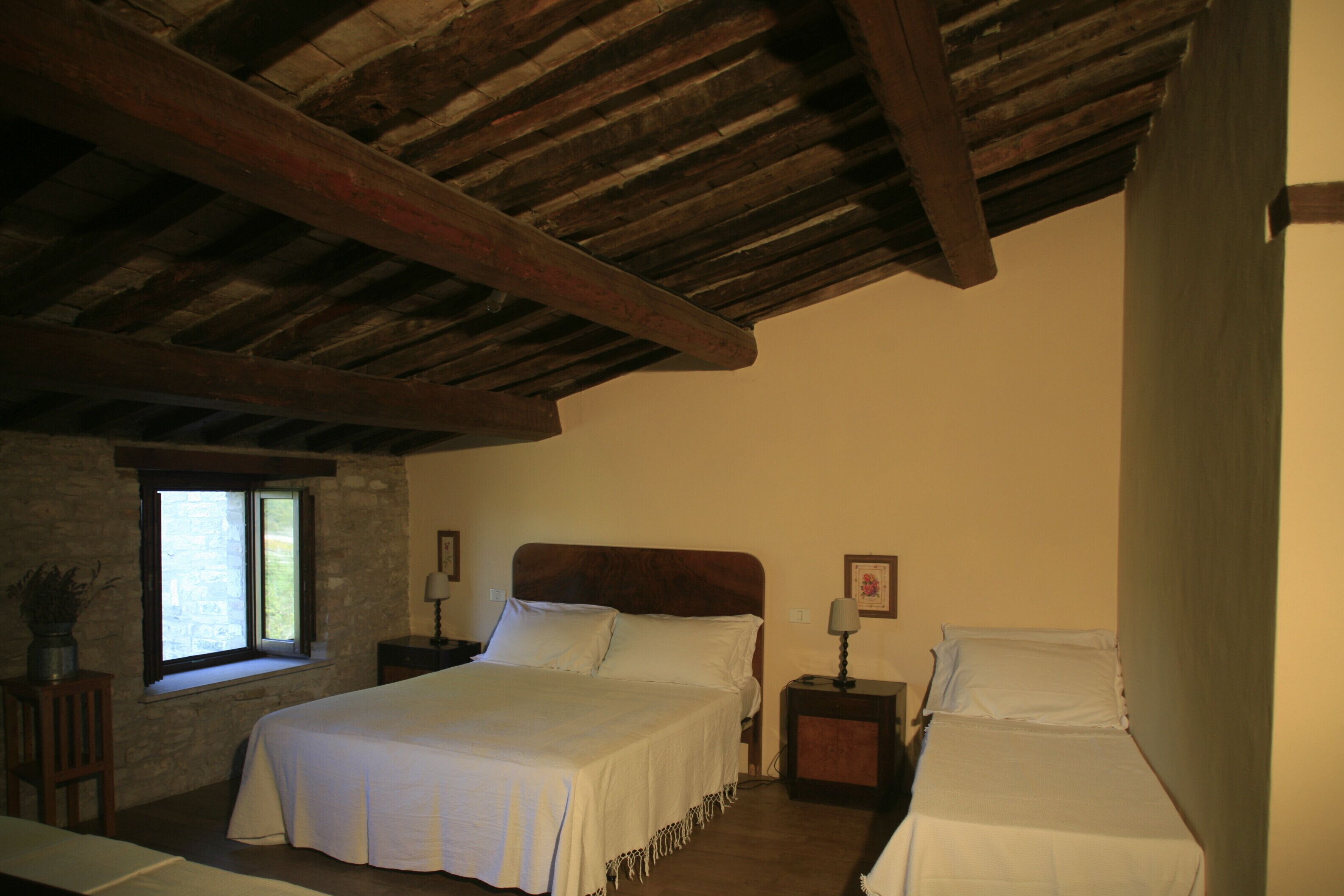 Apartment with swimming pool near Urbino / Gubbio / sea-10% by December 2019