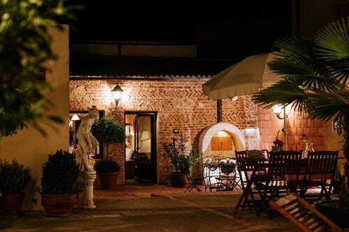 Self catering BEAUTIFUL ALAMEDAS***** for 13 people