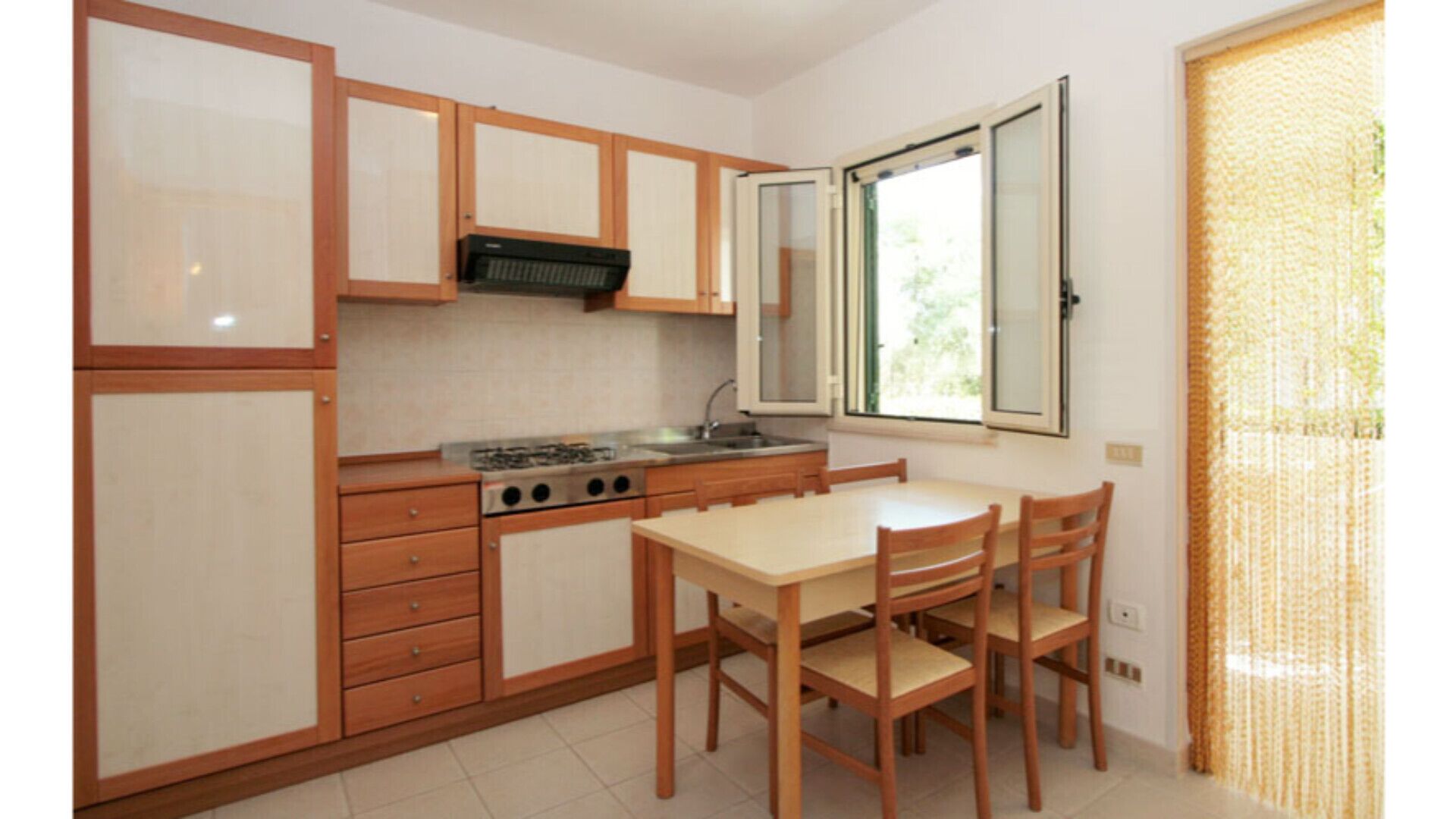 Three-room apartment in Residence - App 2 - with swimming pool near Vieste, Gargano, Puglia