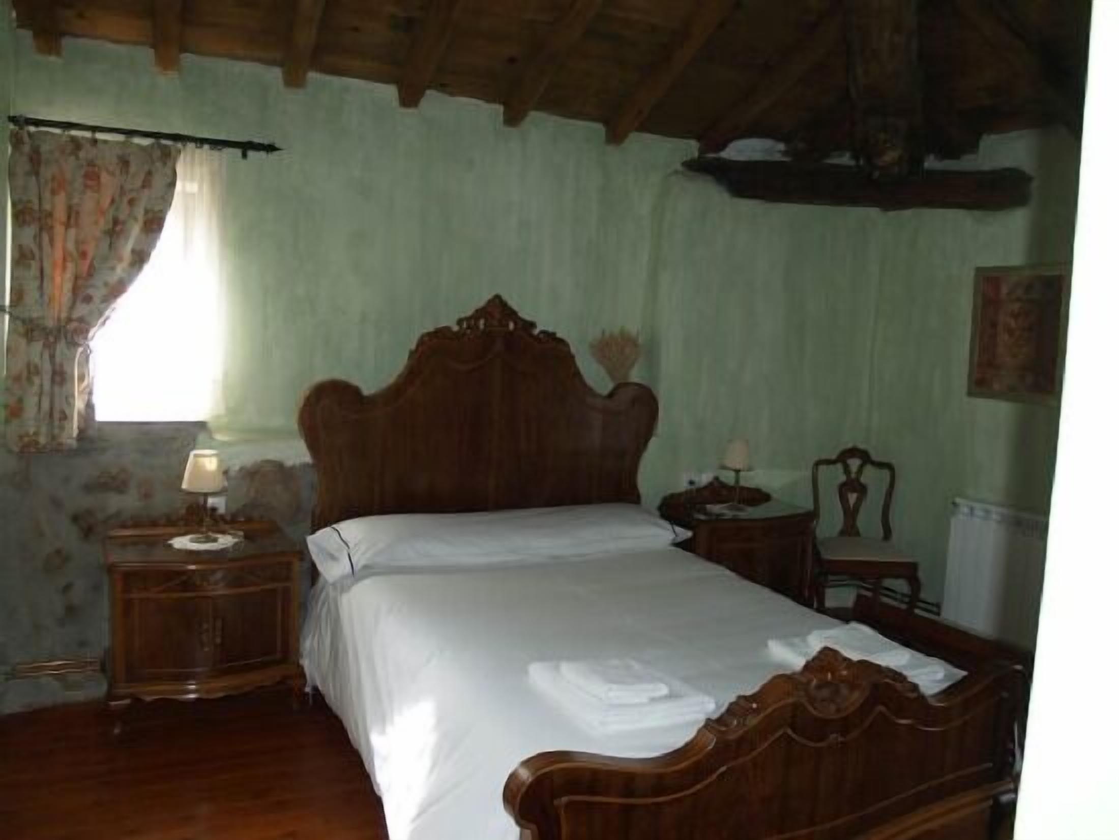 Self catering Gemerendura y Son Soles for 6 people