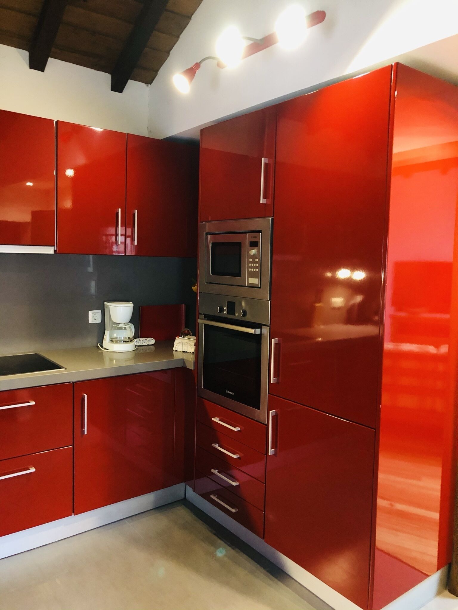 Portugal Holidays Cottage Geres fully equipped kitchen 2 bedrooms hiking 