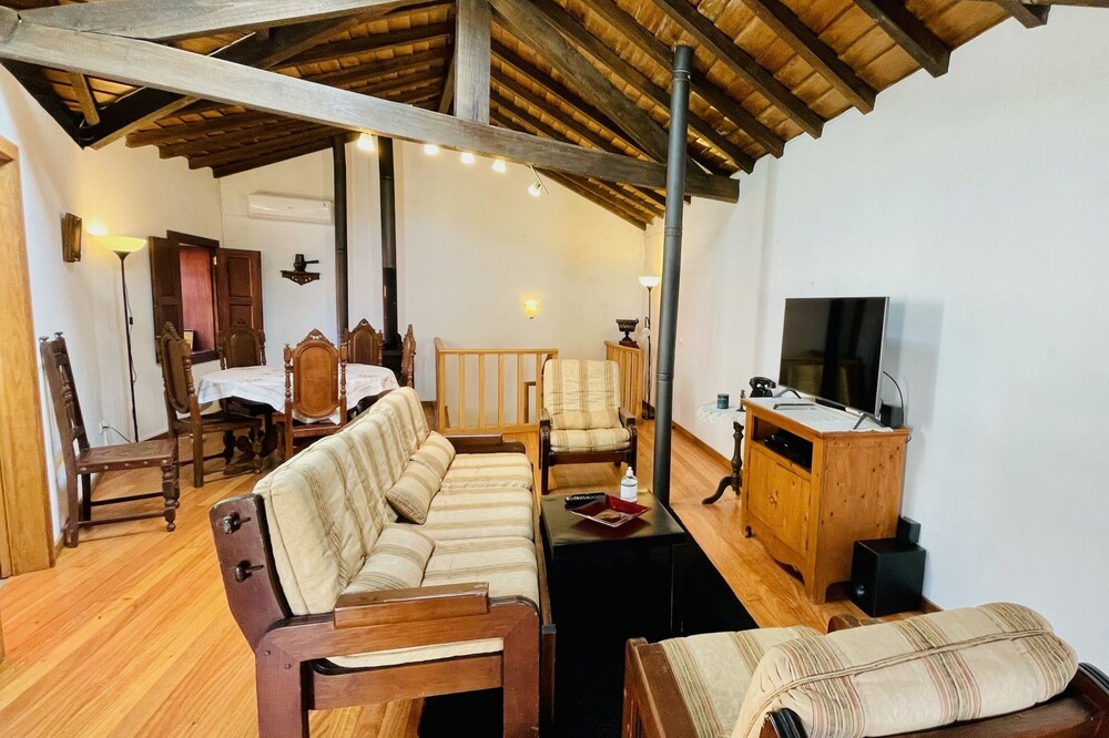 Portugal Holidays Cottage Geres fully equipped kitchen 2 bedrooms hiking