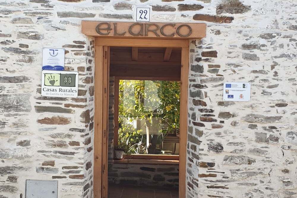 Casa Rural El Arco for 6 people