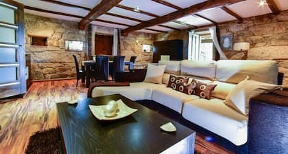 A Casa da Xeitosa con piscina privada, WiFi Gratis, BBQ, PingPong ideal familias