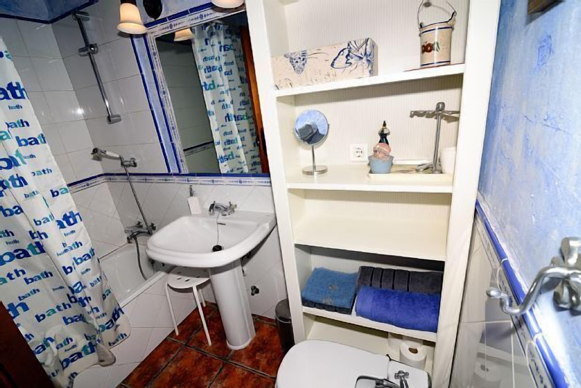 Self catering El Henar del Rey for 4 people