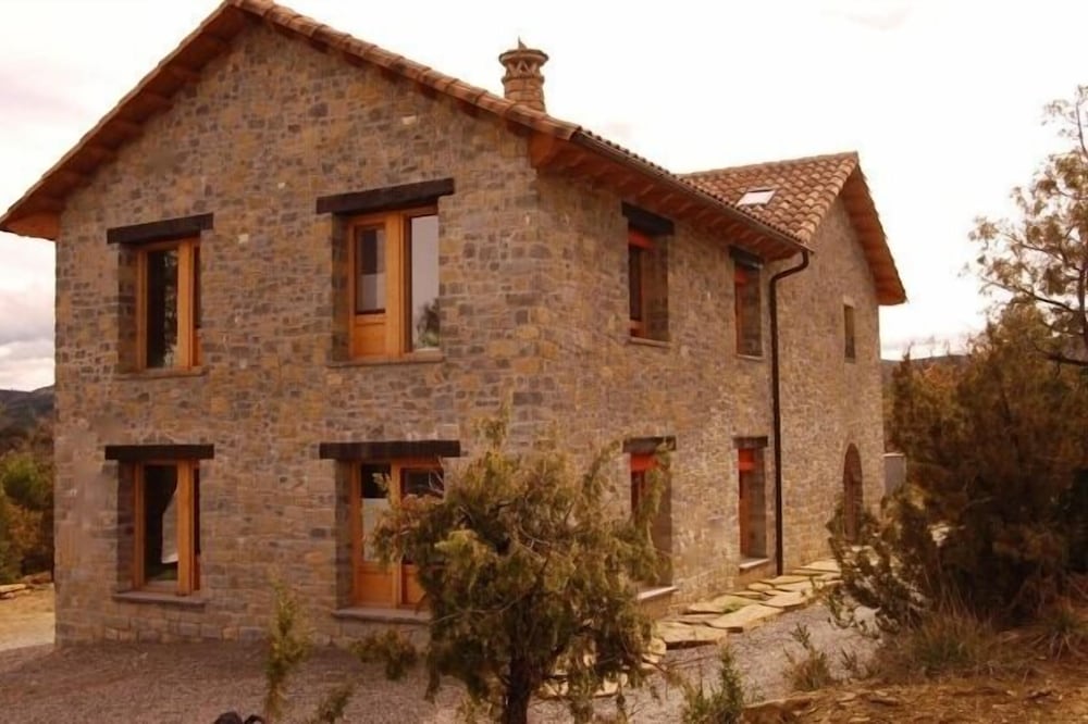 Rural apartment La Cicuarala for 8 people