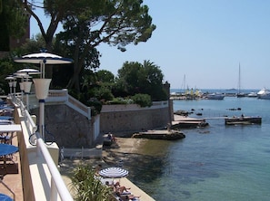 Enceinte de lâhĂ©bergement