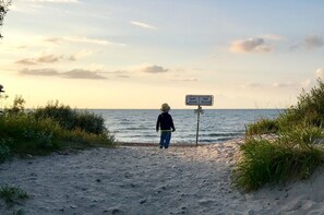 Una playa cerca