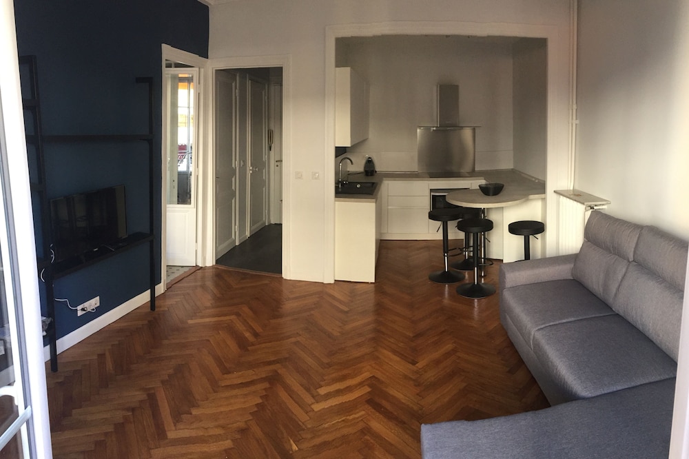 Charming apartment in Palais Niçois