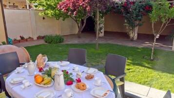 Servei de restauració a l'aire lliure