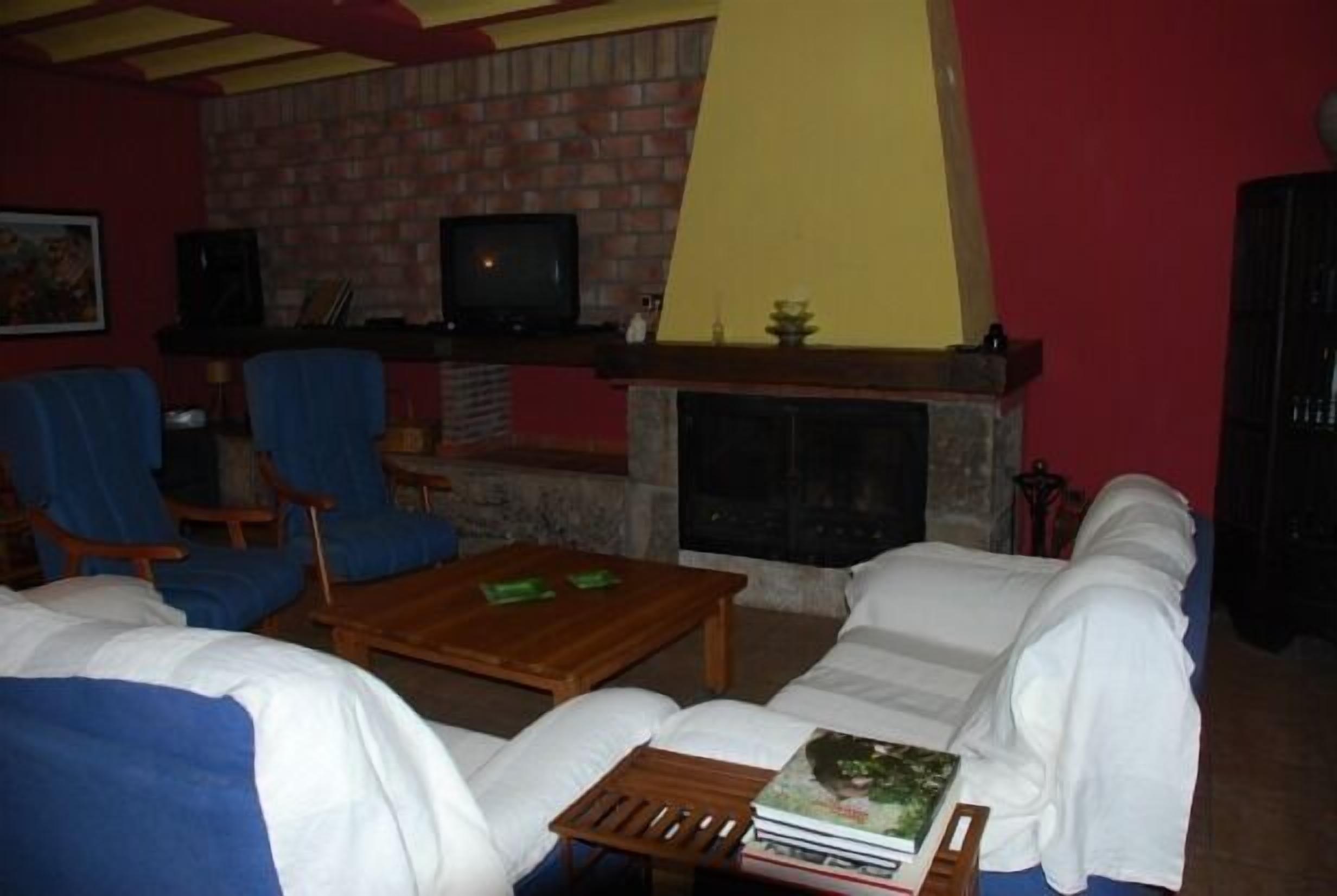 Cottage (full rental) Río Cabriel for 8 people