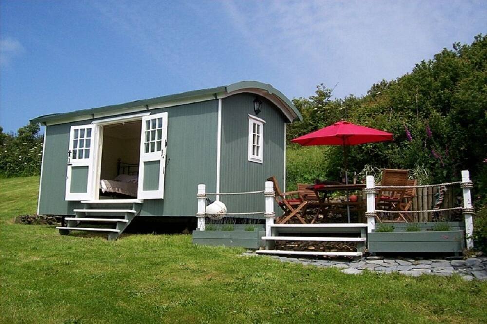 Gwithian St Ives Bay Stunning Shepherds Huts by the sea