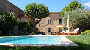 Piscina all'aperto