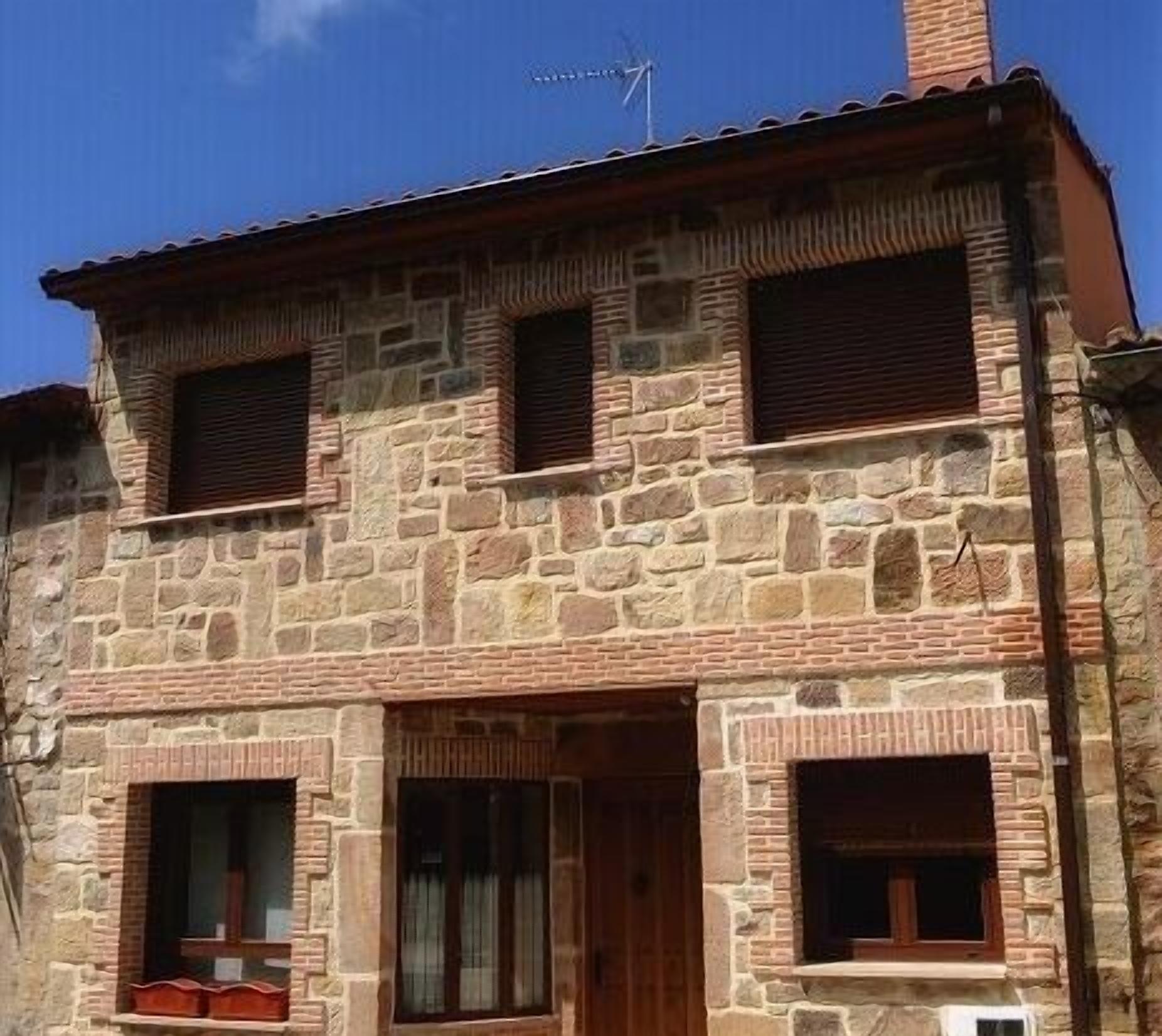 Casa Rural Castro for 6/7 people