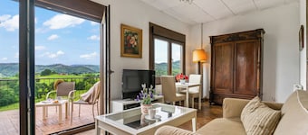 Self catering La Casona de la Garaba for 14 people