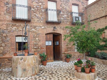 Image of Self catering La Cerquilla del Médico for 10 people