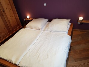 1 habitación, cuna de viaje, wifi gratis y ropa de cama 